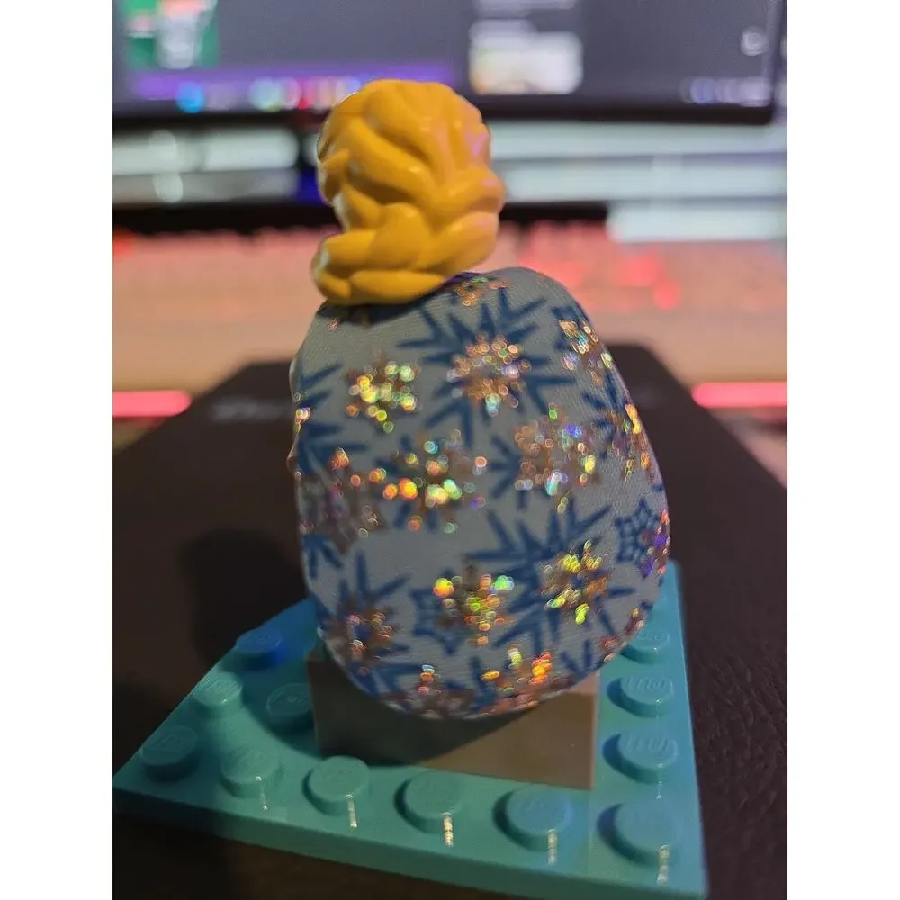 Lego Minifigure Disney Series 2 - Elsa Collectible - Picture 2 of 2